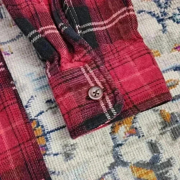 CE Schmidt Men's Red Plaid Button Front Shacket top, sz LG - Picture 7 of 12